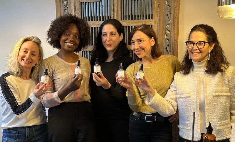 Amsterdam Center: Parfum Creation Workshop - Unpacking the Experience: A Step-by-Step Guide