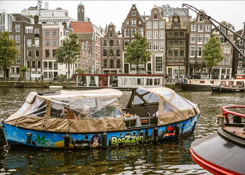 Amsterdam Daytime Boat Private Canal Cruise Tour With Guide - Why This Experience Stands Out