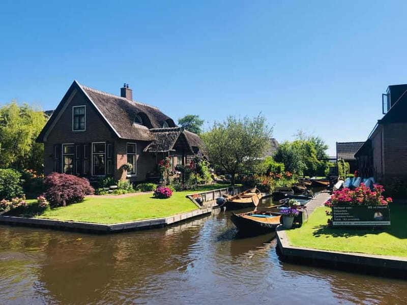 Amsterdam: Giethoorn, Afsluitdijk and Zaanse Schans Day Trip - FAQ