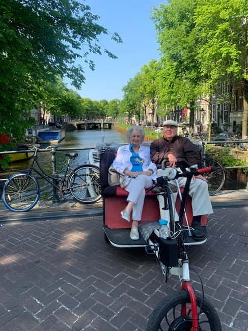 Amsterdam: Private Rickshaw Tour with Local Guide - The Landmarks and Hidden Gems