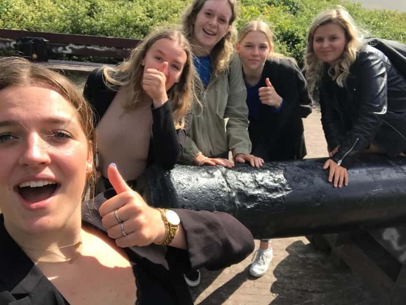 Amsterdam: Pub Crawl Tour - Who Is This Tour Ideal For?