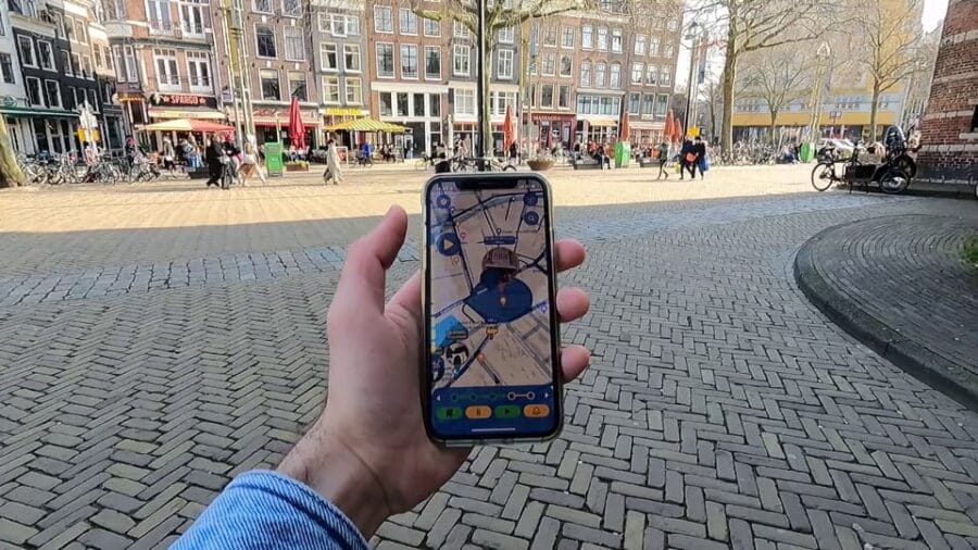 Amsterdam Walking Tour with Smartphone App - Discovering Amsterdam’s Roots: Starting at the Dam