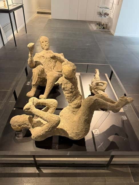 Andrea Bocelli concert, Pompeii Guided Tour & Aperitivo - The Unique Experience of a Bocelli Concert in Pompeii