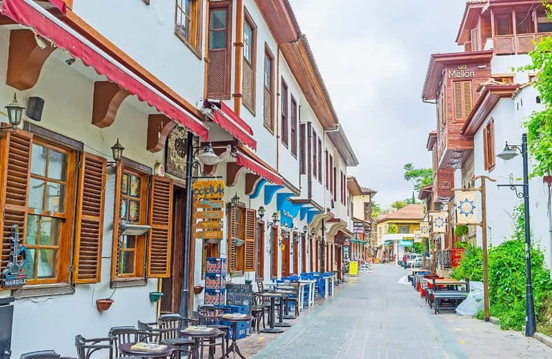 Antalya: Old Town Walking Tour with Dessert Tasting - The Itinerary: What to Expect at Every Step