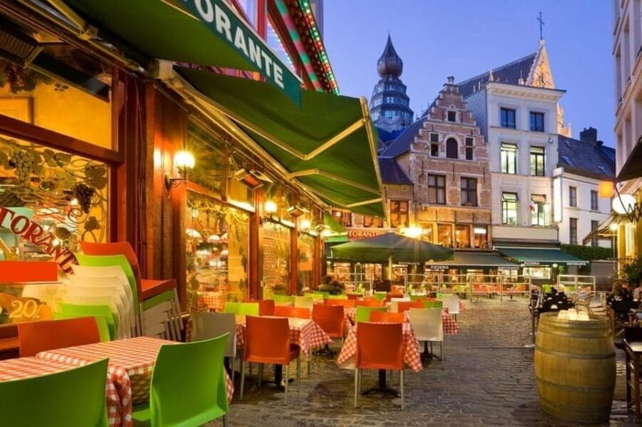Antwerp: Must-See Attractions Private Walking Tour - Exploring Grote Markt and Medieval Charm