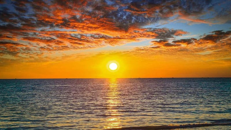 AQUA SPLASH SUNSET : Mega Slide & Cocktail & Swimming - FAQ