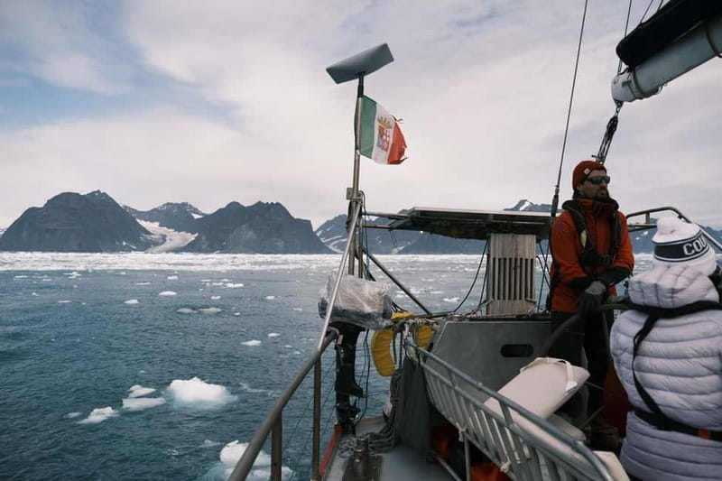Arctic: Sailing Expedition Svalbard, Iceland, Greenland - Crossing the Open Ocean to Jan Mayen