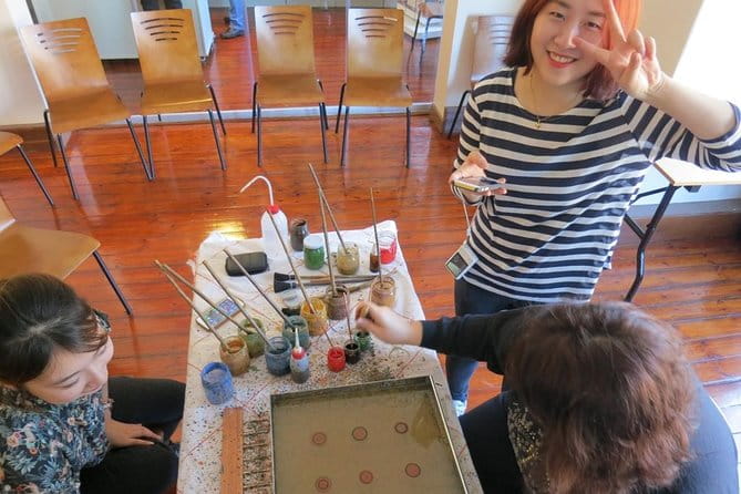 Art of Turkish 'Ebru' Marbling Workshop in Istanbul - Who Will Love This Experience?