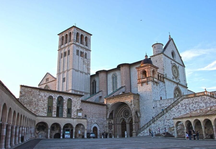 Assisi: The life of Saint Francis by Tuk Tuk, Italian driver - Visiting Assisi’s Sacred Places: A Deep Dive
