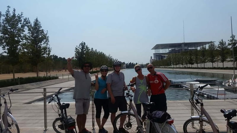 Athens: Electric Bike Seaside Tour with Guide - Cultural Highlights: Stavros Niarchos Foundation Center and Averof Museum