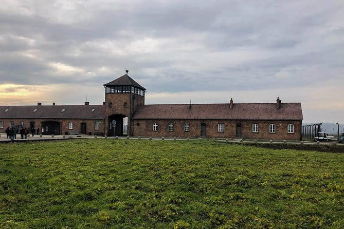 Auschwitz - Birkenau Tour with Private Transport from Krakow - Who Will Love This Tour?