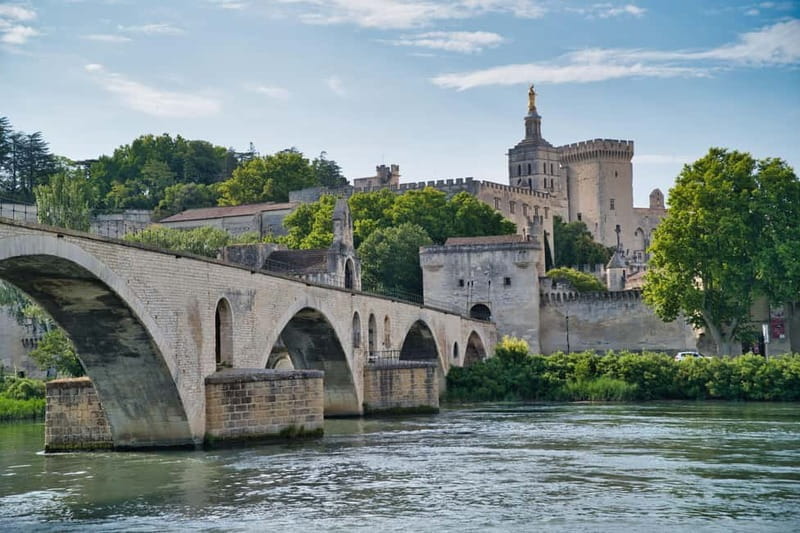 Avignon : 1 hour Scenic Cruise - Who is this experience best suited for?