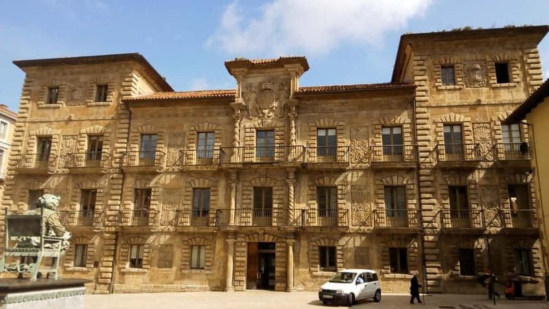 Avilés: discover its Historical Center - Who Will Love This Tour?