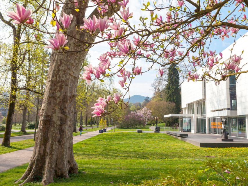 Baden-Baden: Sightseeing Highlights Guided Walking Tour - Exploring Baden-Baden’s Iconic Landmarks