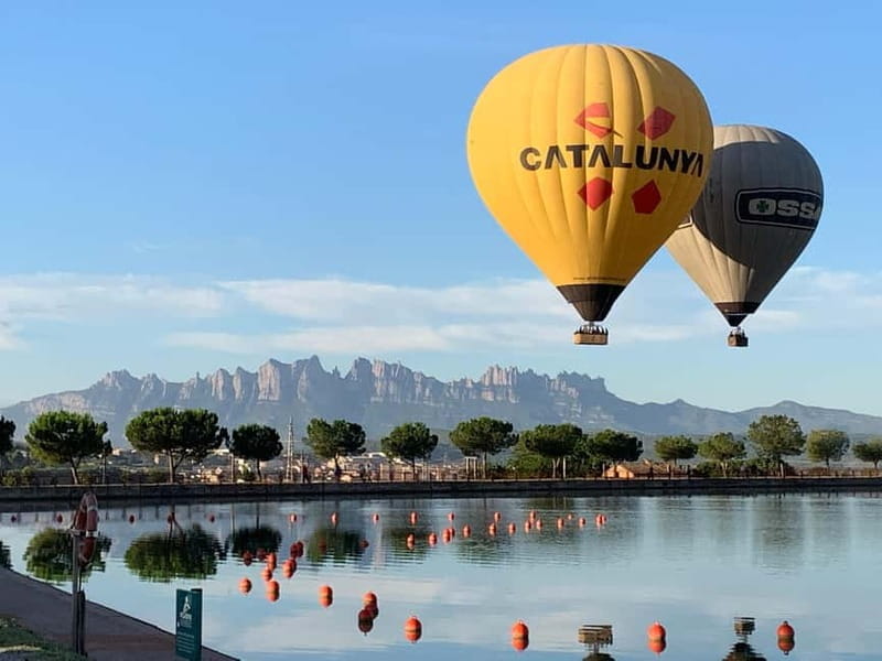 Balloon flight: panoramic view of Montserrat and Transport from Barcelona - Preparing for the Flight: What to Expect and Why It Matters