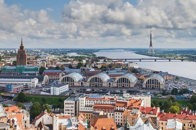 Baltics in a nutshell private 3 day tour - Estonia: Medieval Magic in Tallinn and Nearby Attractions