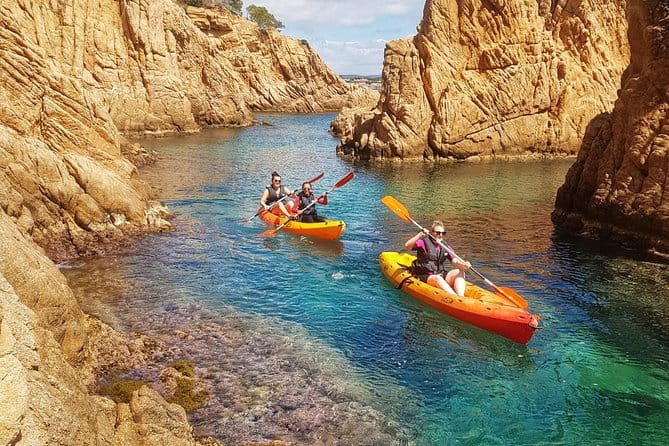 Barcelona Day : Costa Brava Snorkeling and Kayaking Tour(Small Group with Lunch) - How the Itinerary Unfolds