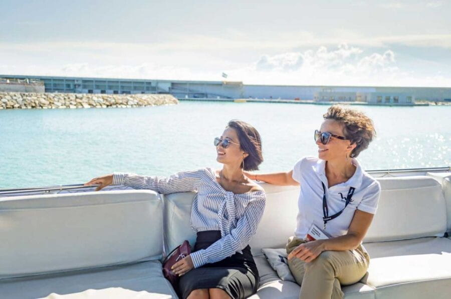 Barcelona: E-Bike Tour with Montjuic Cable Car & Boat Ride - Itinerary Breakdown: What You’ll Actually See and Do