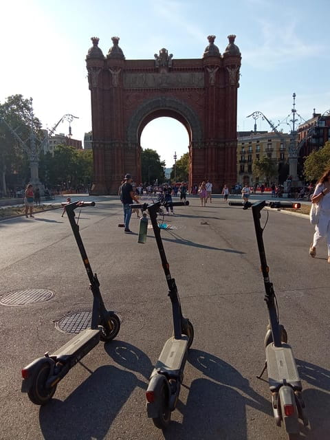 Barcelona: e-scooter and Bike tour - Why This Tour Might Be Your Best Bet in Barcelona