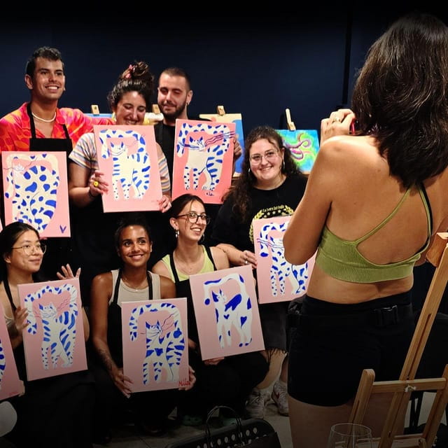 Barcelona: Fluorescent Painting Workshop with Wine and Creativity - Price and Value: Is It Worth It?