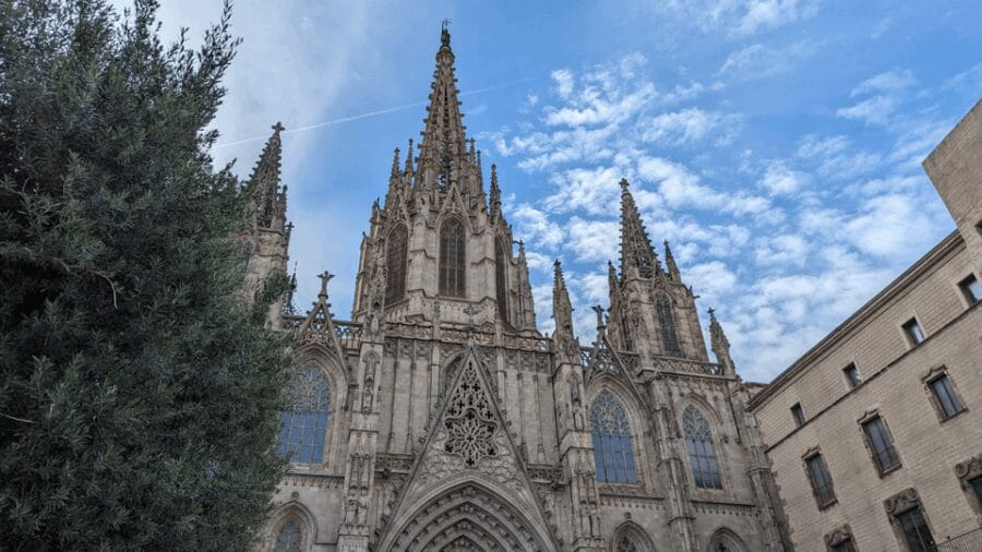 Barcelona: Gothic Quarter Walking Tour - The Significance of Plaça del Rei and Royal Heritage