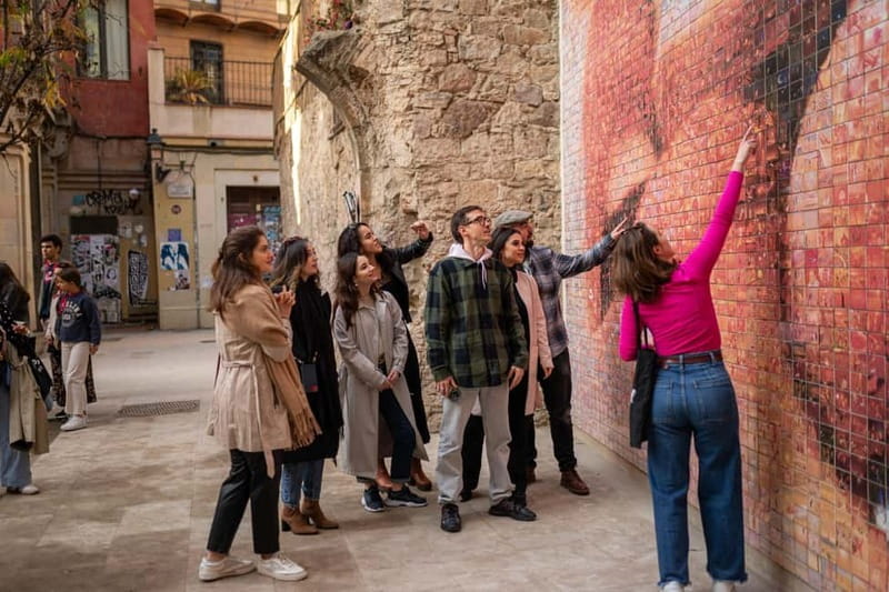 Barcelona: Guided Walking Tour of Top Sights and Hidden Gems - Price and Overall Value