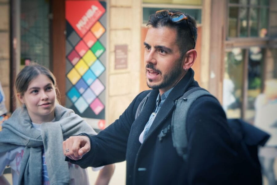 Barcelona: Ramblas, Gothic & Gaudí Architecture Walking Tour - What Makes This Tour Stand Out