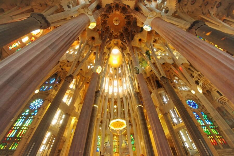 Barcelona: Sagrada Familia Skip The Line Insider Guided Tour - Entering the Marvel: The Experience Inside the Sagrada Familia