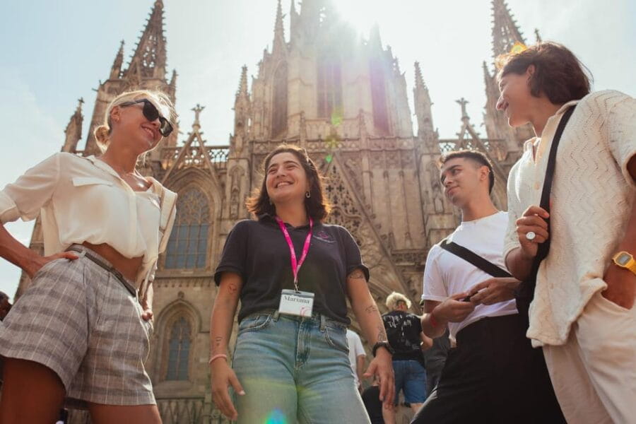 Barcelona: Small Group Gothic, Tapas & Churros Tour! - Culturally Delicious: Sampling Traditional Catalan and Spanish Food