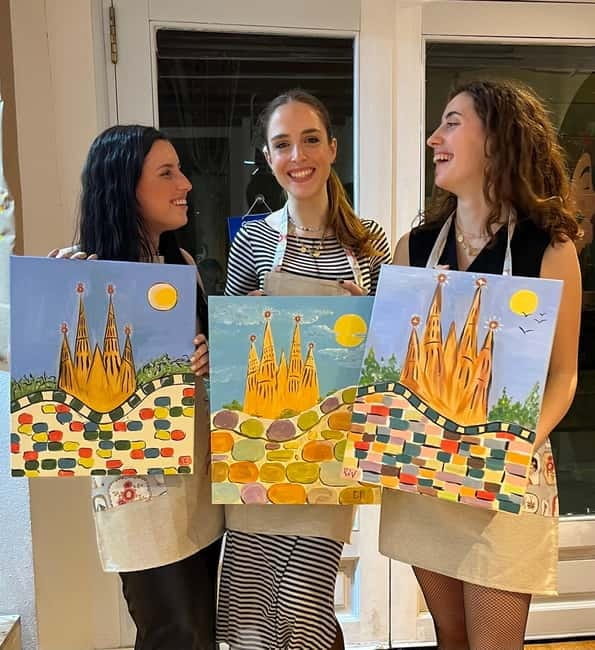 Barcelona: Vino, Pintura, Música y Diversión! Sip & Paint - Themed Sessions: From Skyline to Tarot