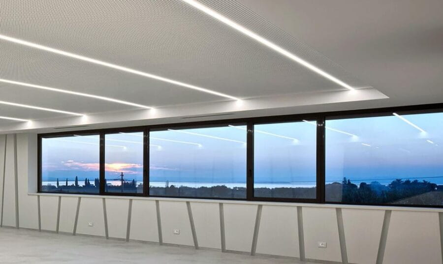 Bardolino: tasting of 6 White and Rosè wines with Lake view - The Guided Tour: A Blend of History, Technique, and Personal Touches