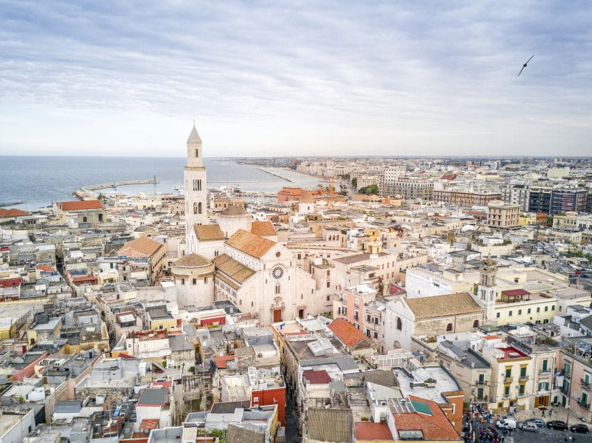 Bari: Guided Walking Tour with A Special Treat - In-Depth Itinerary Breakdown
