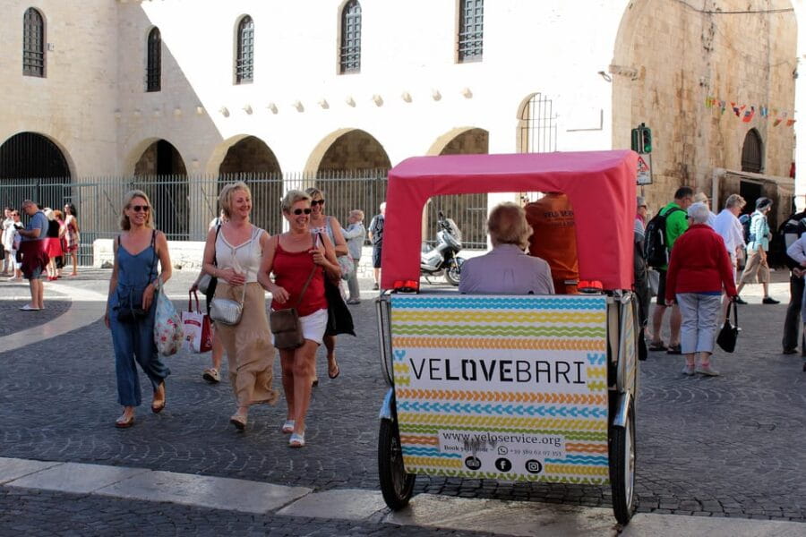 Bari: Old Town Guided Eco-Friendly Rickshaw Tour - The Itinerary in Detail