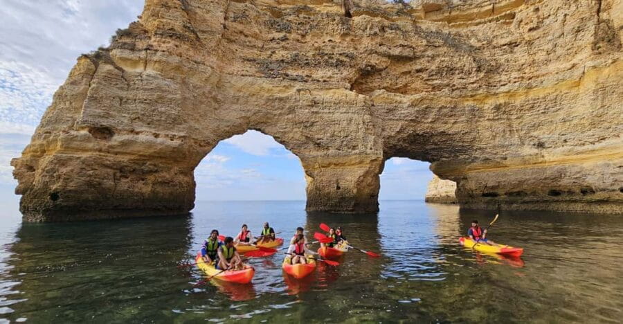 Benagil: 1:30Hour Kayak Rental with Private Parking - Price, Logistics, and Value