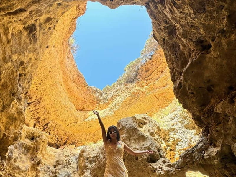 Benagil Kayak Tour: Explore Secret Caves with Licensed Guide - Key points / Takeaways