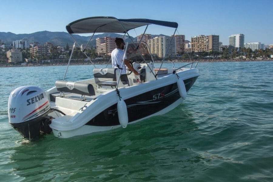 Benalmádena: You are the Captain - Who is this experience best suited for?