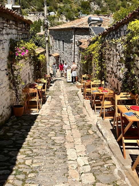 Berat City Center : Traditional Lunch/Dinner - Who is this experience perfect for?