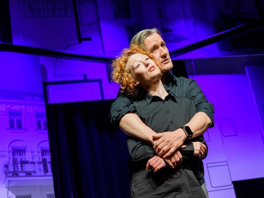 Berlin: DISTEL - The capital cabaret - Inside the Experience: A Night at DISTEL