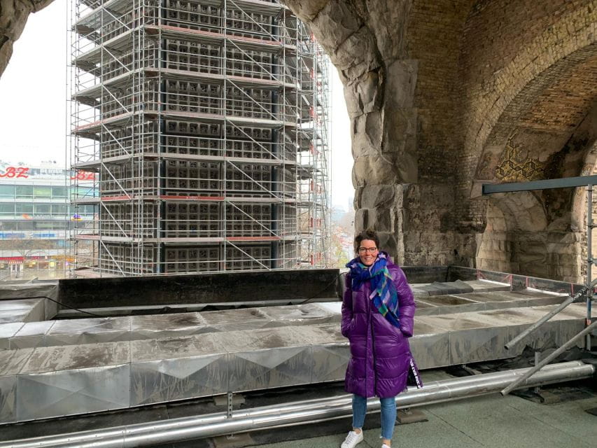 Berlin: Kurfürstendamm Walking Tour with Memorial Church - Starting Point: HUAWEI Flagship Store at Breitscheidplatz