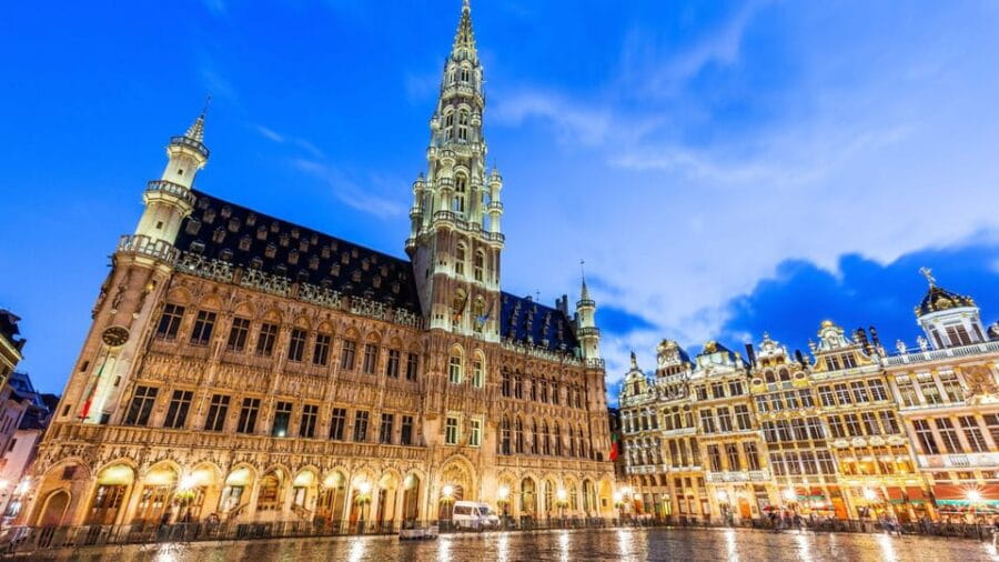 Best of Brussels: Private Walking Tour with a Local - Entering the Heart of Brussels: The Grand Place