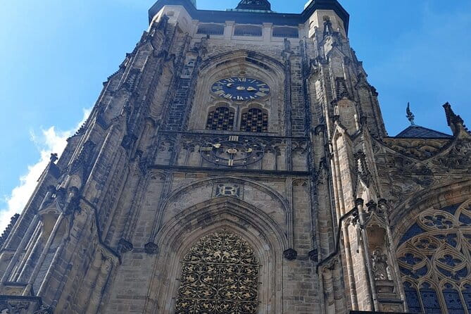 Best of Prague - City walking tour with Czech Cuisine Lunch - The Old Town Hall and Astronomical Clock: Time Tells a Story