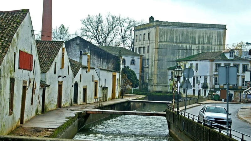 Best of Tomar: Private Walking Tour with a Local - Exploring Tomar with a Friendly Local Guide