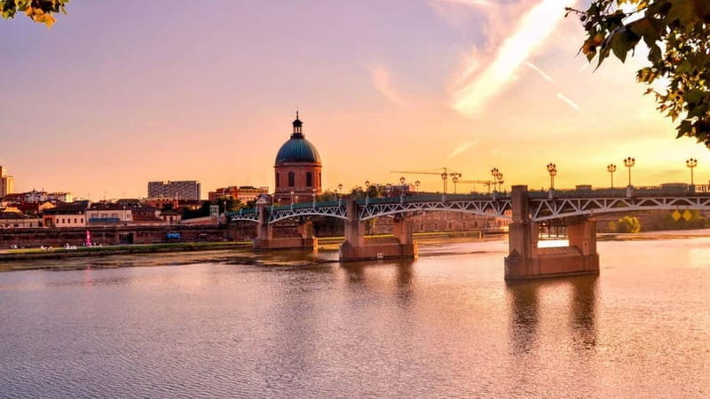 Best of Toulouse: Private Walking Tour with a Local - Itinerary Breakdown: What You’ll See and Experience