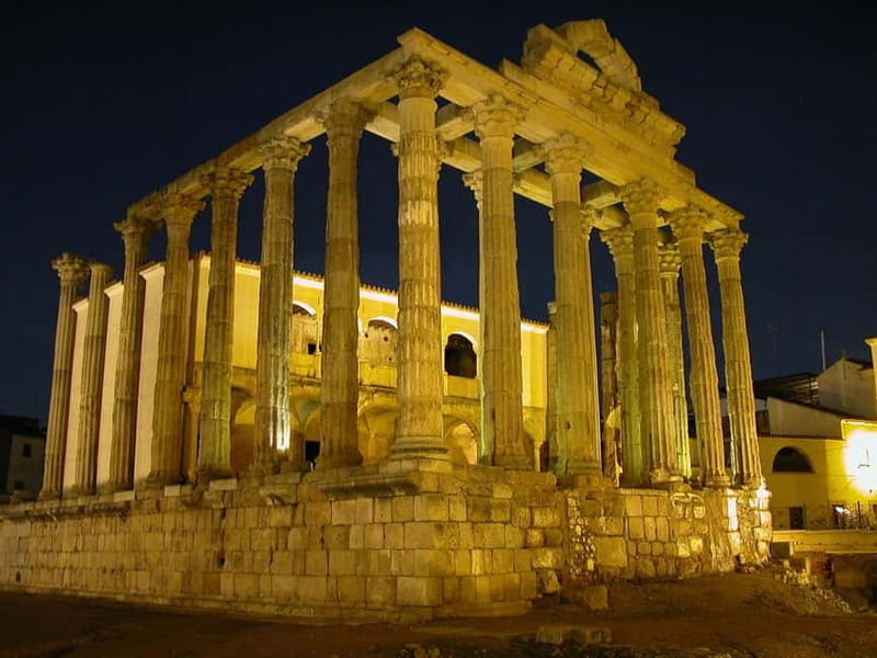 Between Life & Death: Roman Temple, Cathedral & Bone Chapel - Stepping Into the Middle Ages at Évora Cathedral