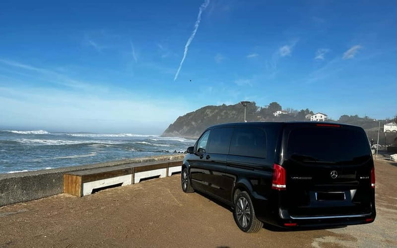 Biarritz: Sweet Spanish escape - San Sebastián: Elegance and Vibrancy