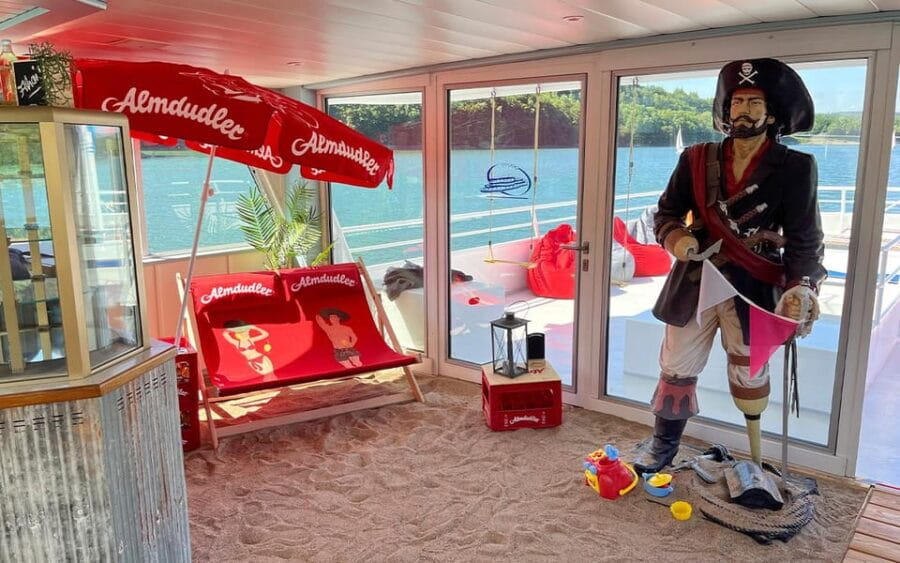 Biggesee: Mallorca Style Boat Party - Cracking Open the Experience: What It’s Really Like