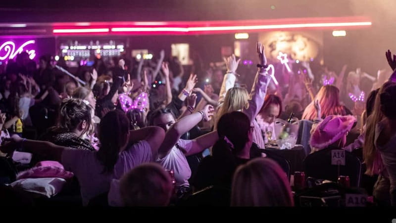 Blackpool: Elf Pop Dreams Christmas Cracker Live Family Show - The Performers and Their Magic