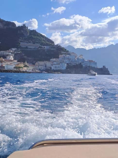 Boat excursion along the Amalfi Coast - Who Should Consider This Experience?
