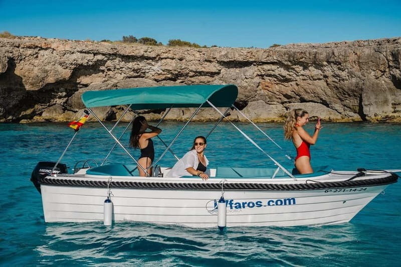 Boat rental in Menorca with no license required. - Key points / Takeaways