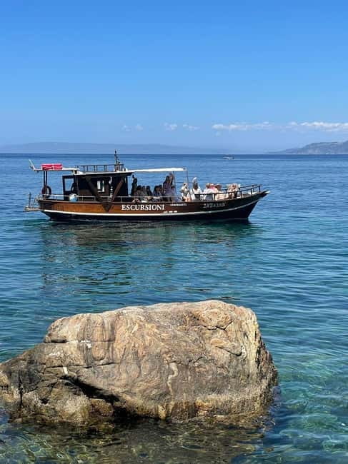 Boat trip with Pathos - Why This Tour Stands Out